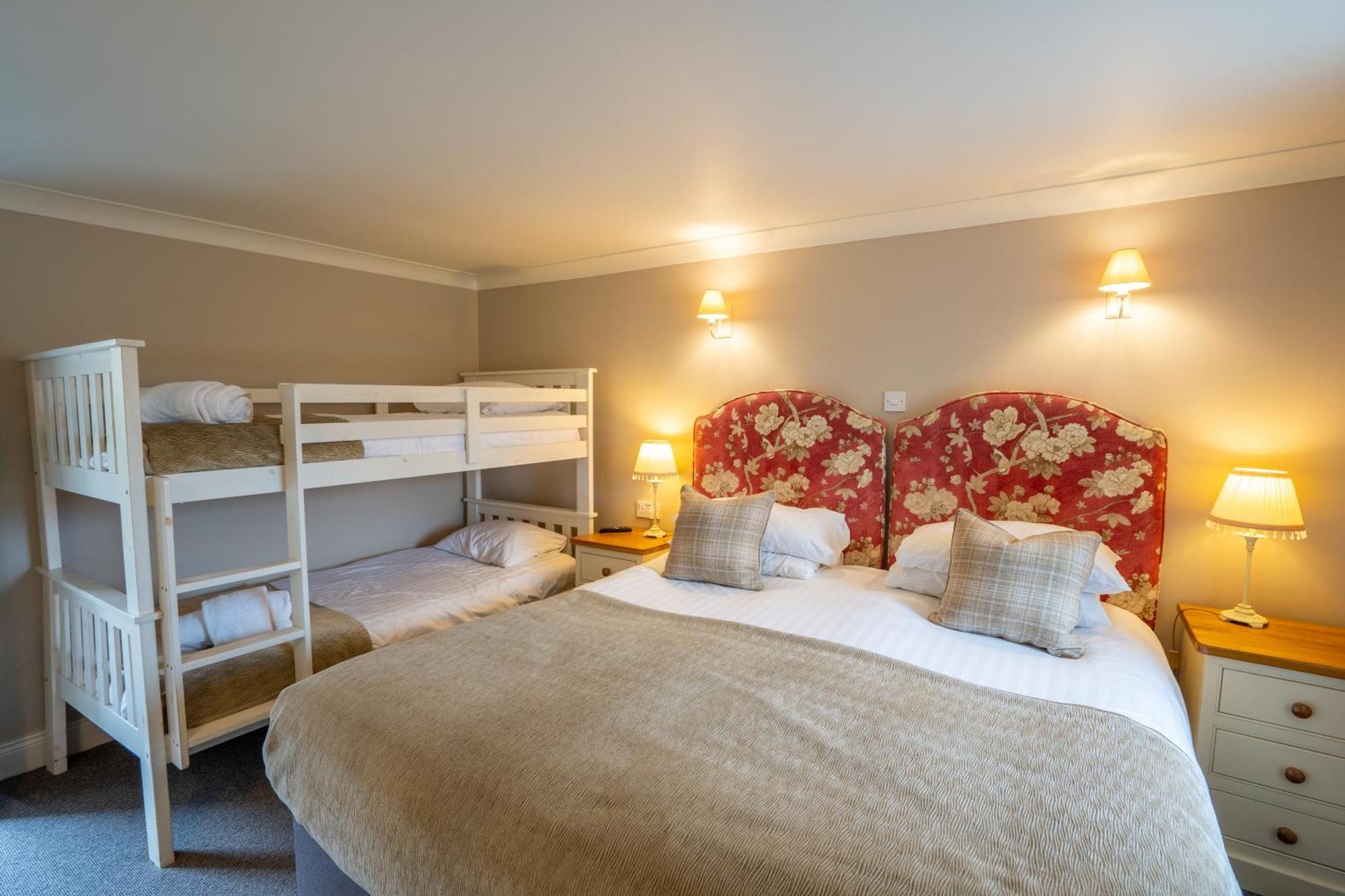 The Pheasant Inn Falstone Екстер'єр фото