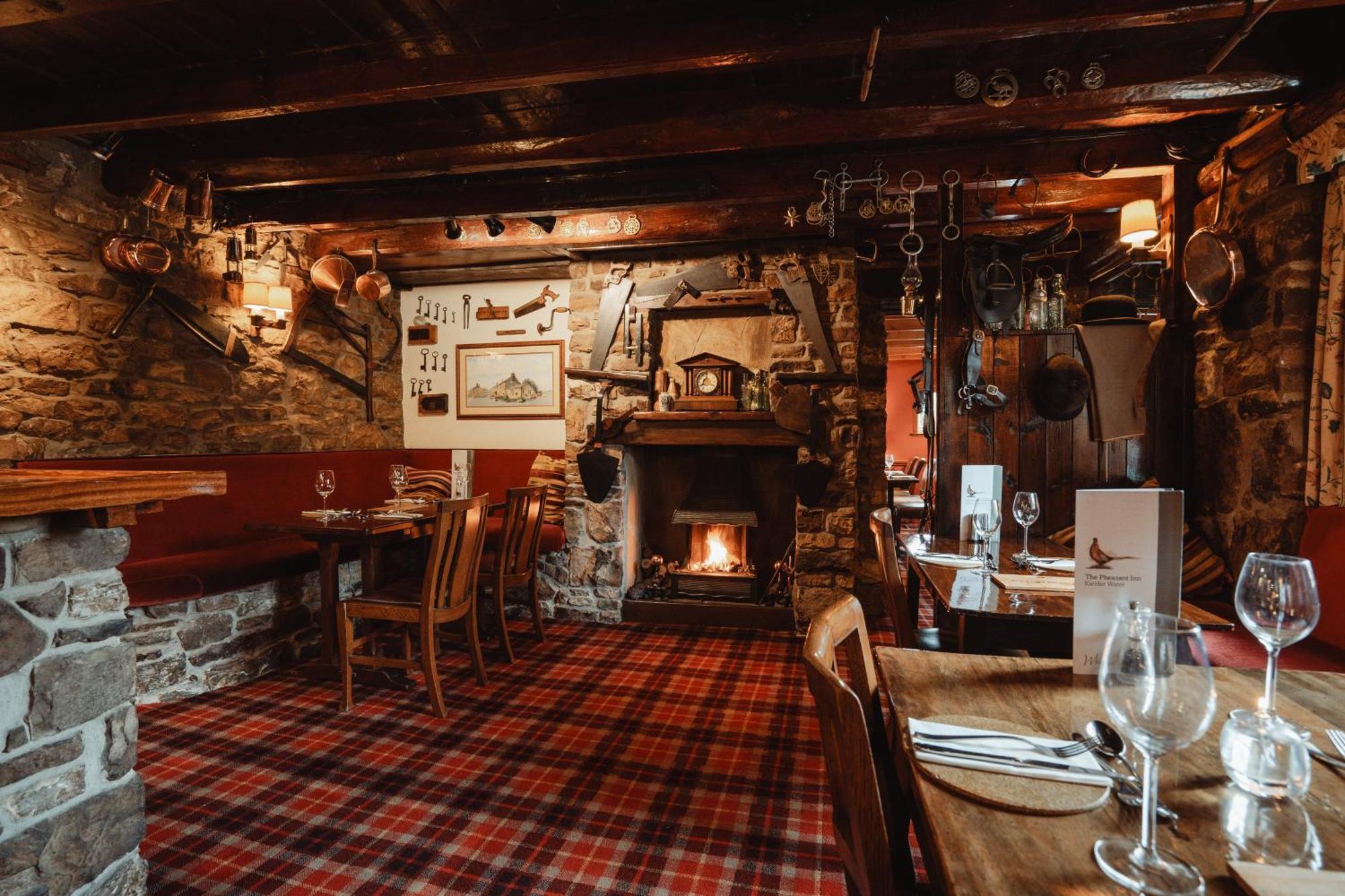 The Pheasant Inn Falstone Екстер'єр фото